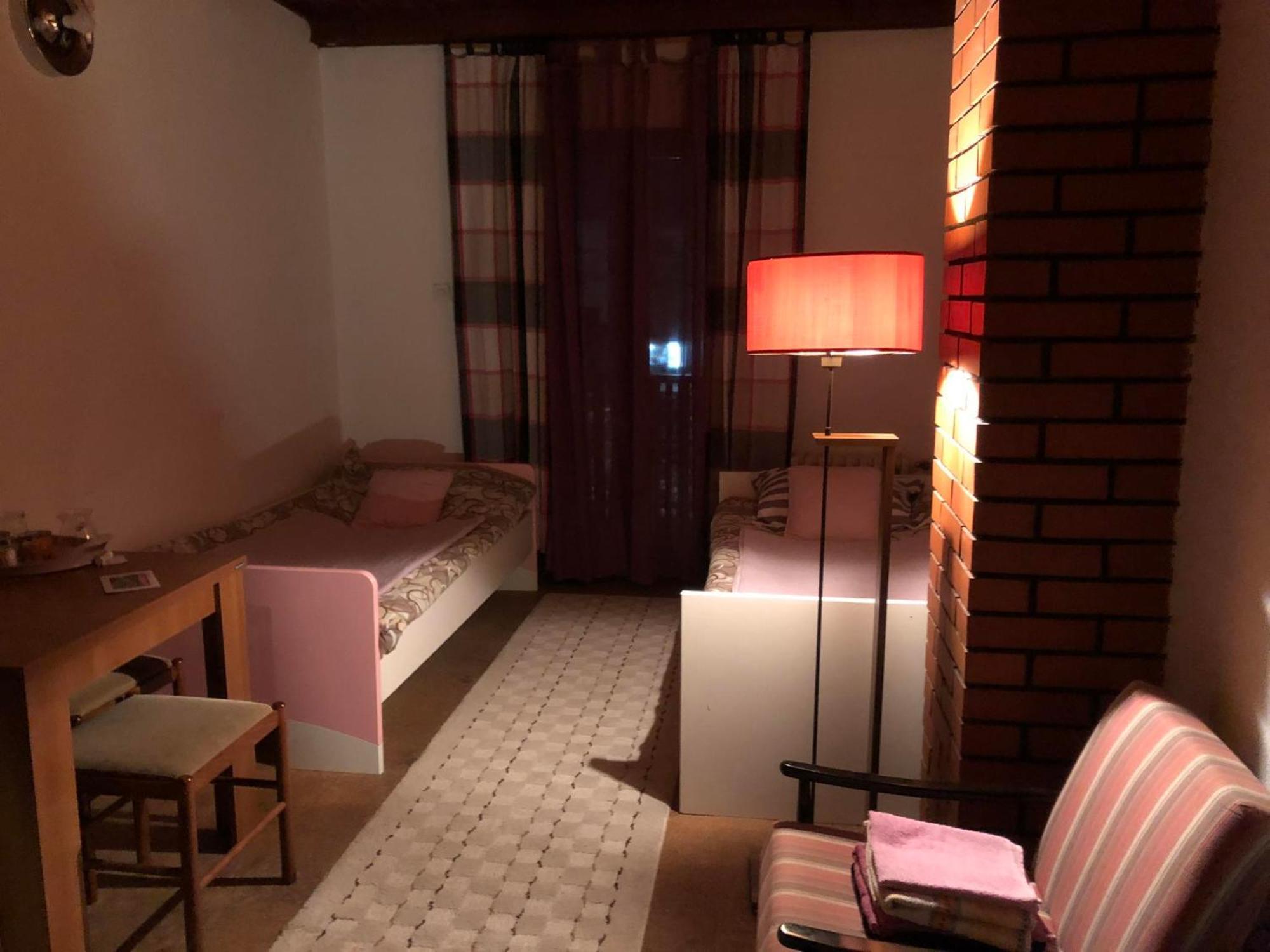 Old Town House Apartment Niksic Luaran gambar